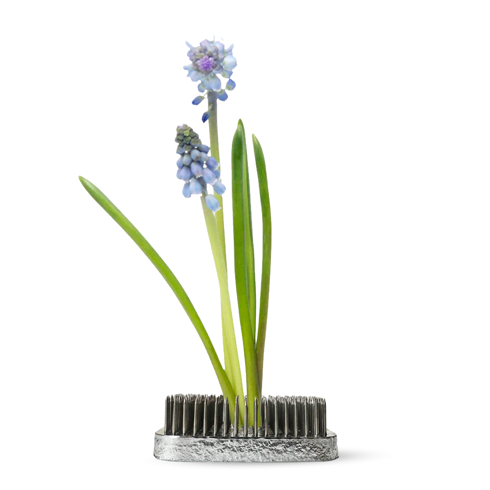 Kenzan Metal Floral Frogs For Ikebana - Image 11