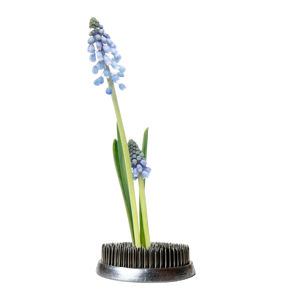 Kenzan Metal Floral Frogs For Ikebana - Image 15